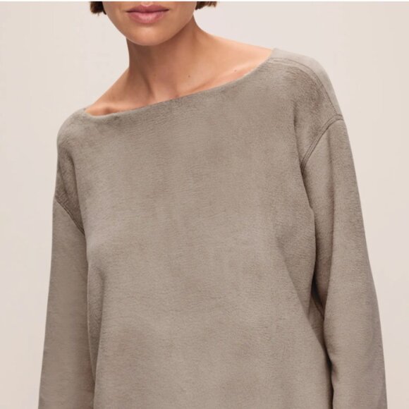 Eberjey Sweaters - Eberjey Reversible Plush Raw Edge Pullover NWT